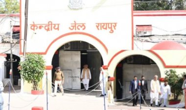 जेल में बंद पूर्व मंत्री कवासी लखमा और MLA देवेन्द्र यादव से मिले EX CM भूपेश बघेल, बोले- अंत में विजय सत्य की होगी
