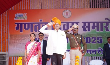 रायपुर सांसद बृजमोहन ने दी  गणतंत्र दिवस की बधाई