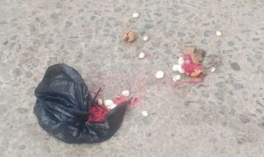 CG – नगरीय निकाय चुनाव में तंत्र-मंत्र का सहारा, प्रत्याशी के घर के बाहर पड़े मिले 2 पुतले, नीबू, सिंदूर सहित ये सामान, फिर जो हुआ…..