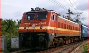 Train Update : कुम्भ मेले के लिए विशेष ट्रेन, दक्षिण पूर्व मध्य रेलवे का यात्रियों को तोहफा