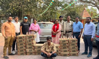 CRIME : चुनाव के एक दिन पहले आबकारी विभाग की बड़ी कार्रवाई, 7 लाख का गोवा शराब जब्त