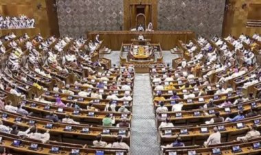 निर्मला सीतारमण आज संसद में पेश करेंगी नया टैक्स बिल, वक्फ बिल पर JPC की रिपोर्ट पर मचेगा हंगामा