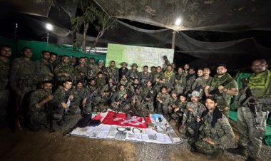 CG : सुरक्षाबलों को बड़ी सफलता, गस्त के दौरान जंगल में भारी मात्रा में नक्सलियों के विस्फोटक सहित अन्य सामाग्रियां बरामद