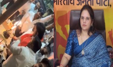 CG : महापौर मीनल चौबे के बेटे ने बीच सड़क पर काटा केक, मां ने मांगी माफी