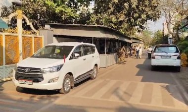 CG NEWS : पूर्व मुख्यमंत्री बघेल के घर छापेमारी के बाद ईडी की गाड़ी पर हमला, 20 लोगों के खिलाफ मामला दर्ज