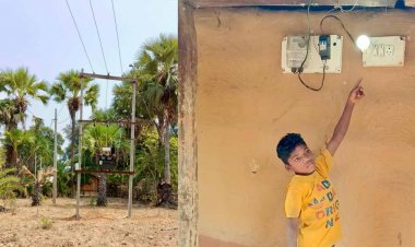 नक्सल प्रभावित गांव के 75 घरों में पहली बार पहुंची बिजली, नियद नेल्ला नार योजना से गाँवों में पहुंच रही है विकास की रोशनी