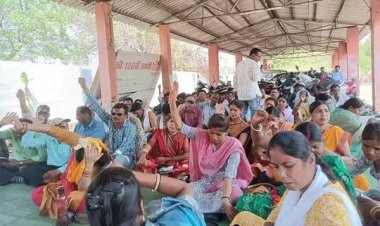 पुरे छत्तीसगढ़ के सभी जिला व ब्लॉक मुख्यालय में आज से पंचायत सचिव अनिश्चितकालीन हड़ताल पर...पढ़े पूरी ख़बर