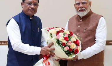 पीएम मोदी से मिले सीएम साय, बस्तर के विकास का रोडमैप सौंपा