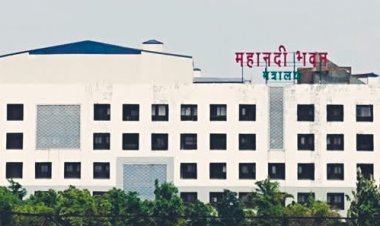 हड़तालियों को अल्टीमेटम: पंचायत सचिव को 24 घंटे के भीतर काम पर लौटने का आदेश, नहीं तो शुरू होगी बर्खास्तगी