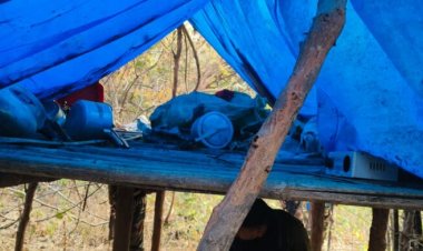 Breaking : नक्सलियों के मंसूबों पर फिरा पानी, कुरुशनार के जंगल से सात कुकर बरामद