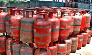 घरेलू गैस सिलेंडर 50 रुपए हुआ महंगा, उज्जवला योजना वाले भी प्रभावित, जानें नए रेट