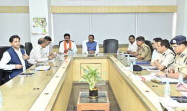 सीएम विष्णु देव साय ने गृह विभाग की ली समीक्षा बैठक, नए आपराधिक कानूनों के प्रभावी क्रियान्वयन और अपराध अनुसंधान की गुणवत्ता पर दिए निर्देश