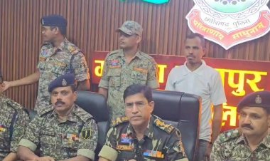 5 लाख इनामी नक्सली ने किया आत्मसमर्पण, शासन की नई से प्रभावित होकर लिया फैसला