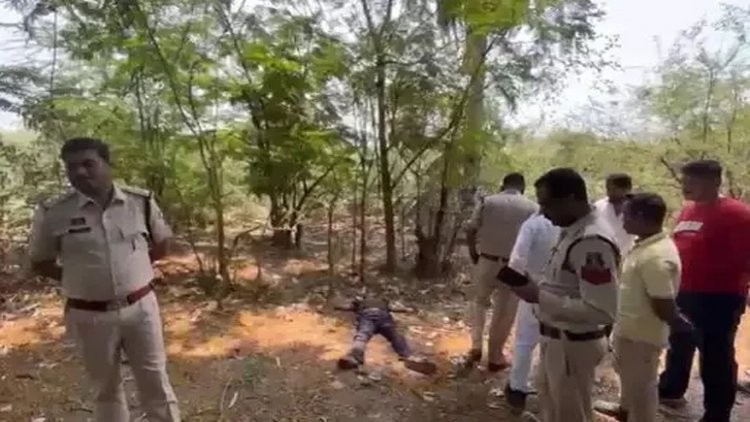 नगर निगम मुख्यालय के पीछे मिली युवक की लाश, मचा हड़कंप, हत्या या फिर….जांच में जुटी पुलिस…