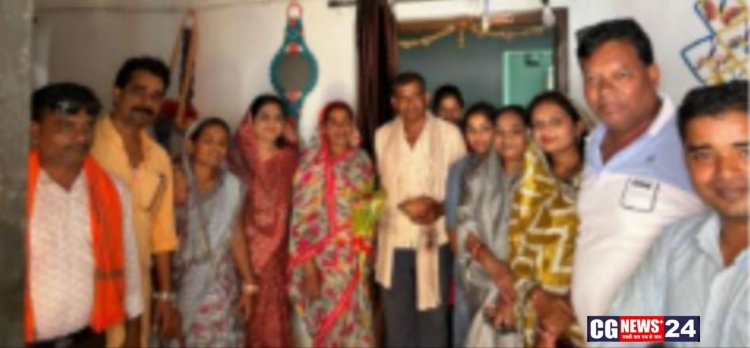 बेहतरीन पहल प्रावीण्य सूची में आने वाली संध्या साहू के घर पहुंचे पालिका अध्यक्ष, उपाध्यक्ष, माता पिता का किया गया सम्मान