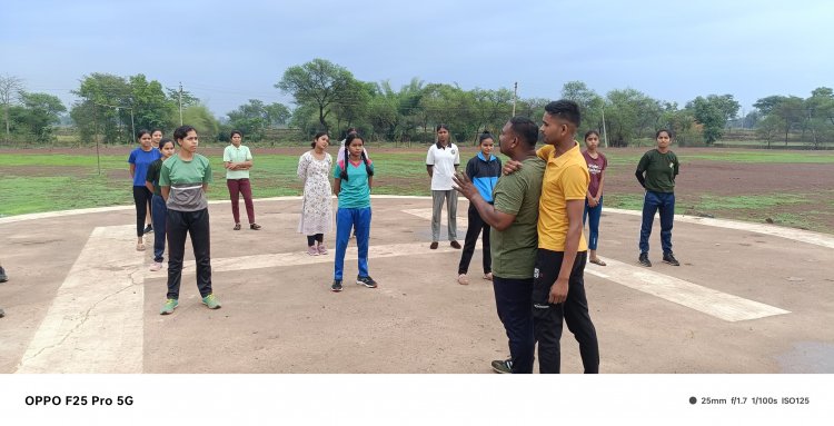 संकल्प जन सेवा समिति देवरी एवं जीवनदान सेवा संस्था भिलाई के संयुक्त तत्वावधान में 3 दिवसीय निःशुल्क आत्मरक्षा शिविर का बेहतरीन आयोजन* 