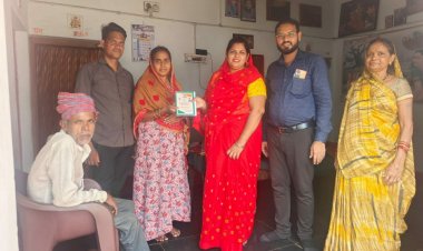 जरूरतमंद परिवारों के लिए नेहा ने बनवाया राशन कार्ड