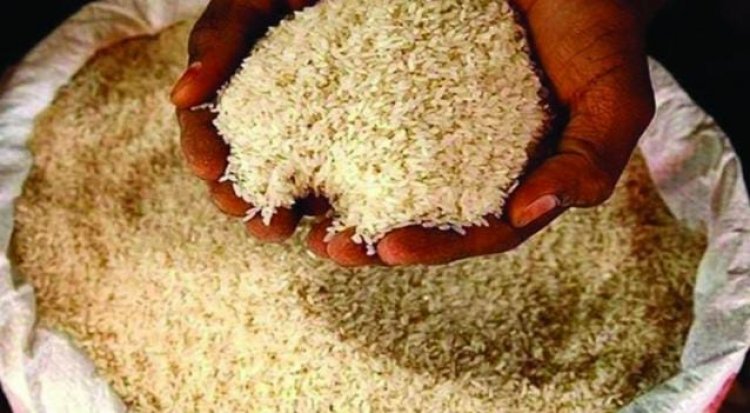 लोकल चावल में चर्चित ब्रांड का लेबल लगाकर बेचा जा रहा था ऊंची कीमत पर, दो राइस मिलरों की भूमिका जांच के घेरे में