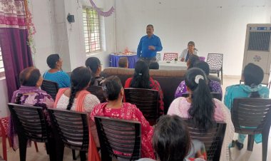 दुर्ग, छत्तीसगढ़ — जीवनदान सेवा संस्था दुर्ग एवं संयुक्ता (सतत् निरन्तर सेवा) की संयुक्त टीम द्वारा निःशुल्क एक दिवसीय स्वास्थ्य संगोष्ठी का आयोजन तालपुरी बी ब्लॉक स्थित बाला जी सभागार में संपन्न हुआ।