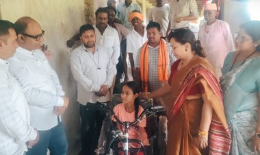 *साधना को मिला ई-ट्राय साइकिल योजना से लाभ, जिला पंचायत अध्यक्ष का मिला सहयोग*