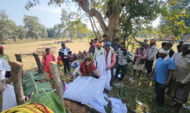 *BJP के वरिष्ठ कार्यकर्ता शोकाकुल परिवार के घर भटगांव व खरीदी पहुंचकर जिला पंचायत अध्यक्ष ने  संवेदनाएं की प्रकट*