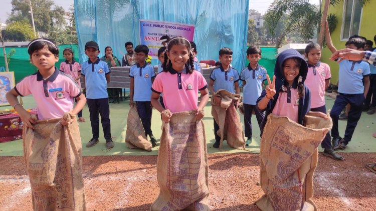*D.N.T. public School मे वार्षिक सिल्वर जुबली के तहत खेल समेत अन्य गतिविधियों का किया गया आयोजन*