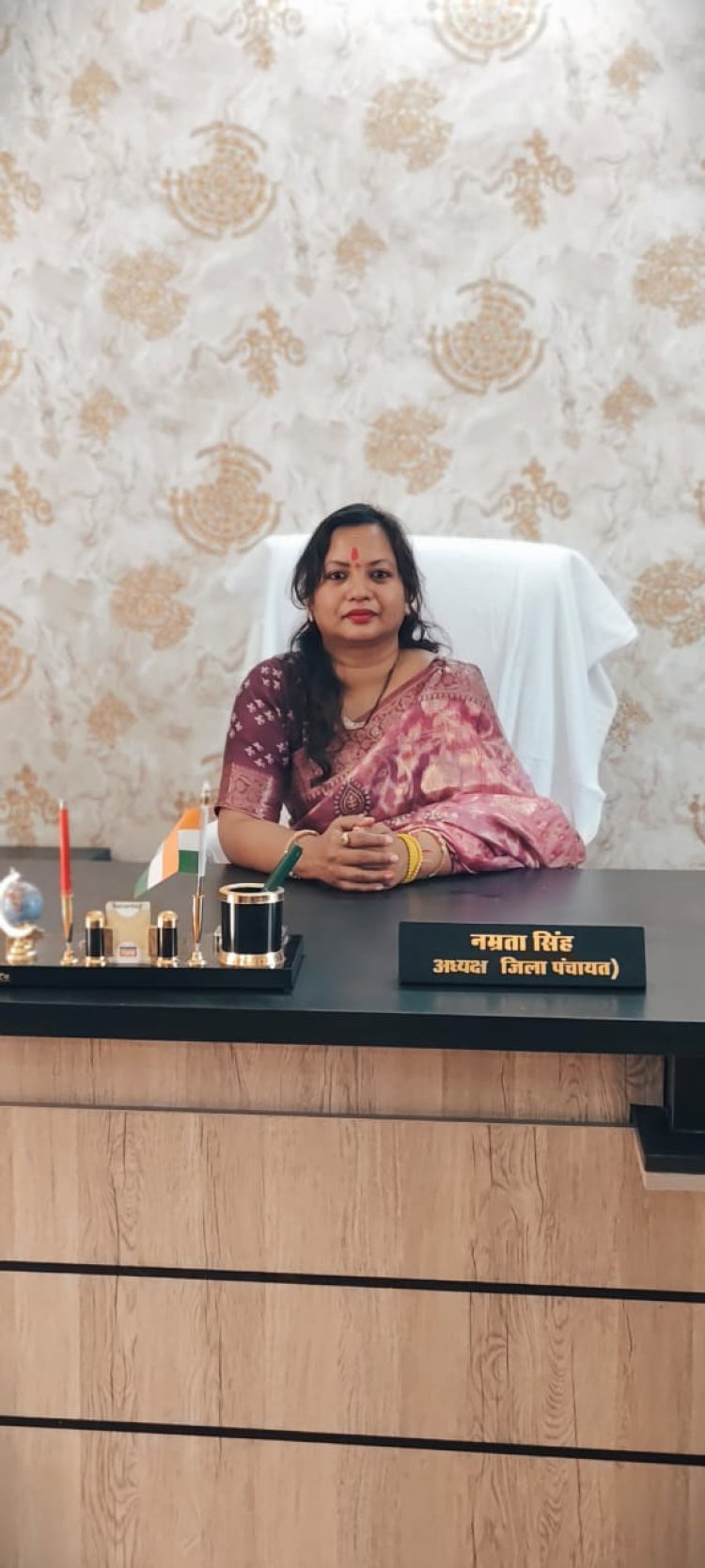 *माडिगपिडिग धेनु जिला जनपद पंचायत कार्यालय में रोजाना 10 से 12 बजे तक नम्रता सिंह का समस्या निवारण शिविर प्रारंभ*