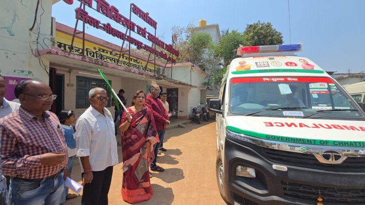 *मोहला-मानपुर-औंधी समेत चौकी के लिए नवीन 108 वाहन को हरी झंडी दिखाकर जिला पंचायत अध्यक्ष ने किया रवाना*