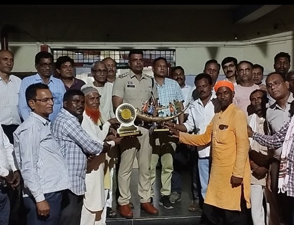 *TI कपिल देव चंद्र का हुआ स्थानांतरण, जिला मुख्यालय मोहला के नए TI होंगे संदीप टोप्पो*