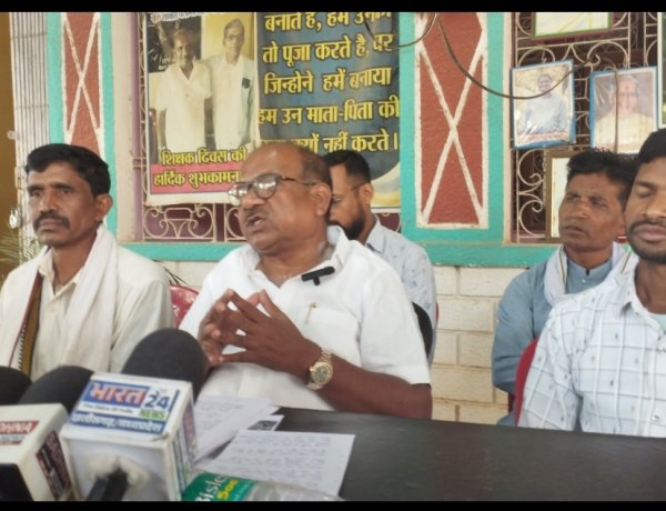 *जिले में भ्रष्टाचार और काला बाजारी को लेकर विधायक मंडावी ने प्रेस वार्ता कर जताई नाराजगी*