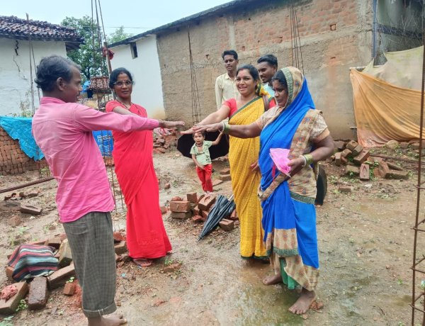 *जनपद पंचायत मोहला में अनोखे अंदाज में मनाया गया रक्षाबंधन पर्व*