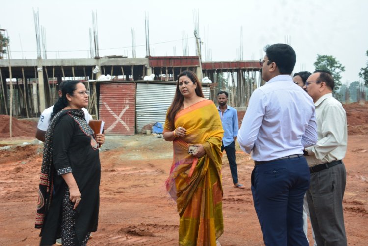*नव पदस्थ जिला कलेक्टर ने पदभार ग्रहण करते ही क्षेत्र के विकास कार्यों का किया निरीक्षण**