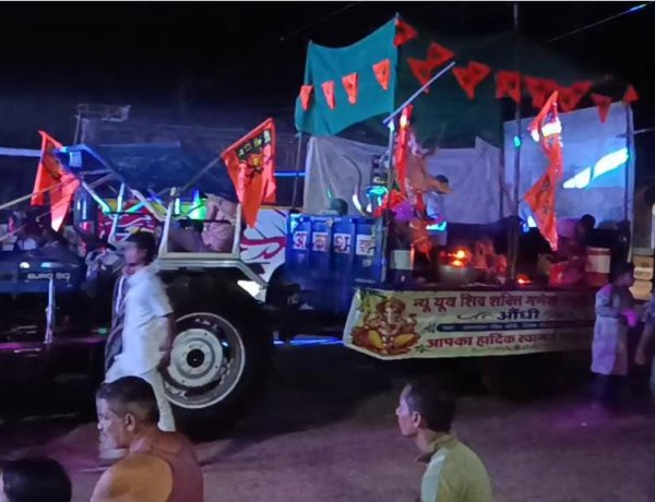 *औंधी क्षेत्र में देर शाम निकली विसर्जन यात्रा, श्रद्धा भक्ति के साथ सरोवर में किए गए भगवान गणेश की प्रतिमा का विसर्जन*