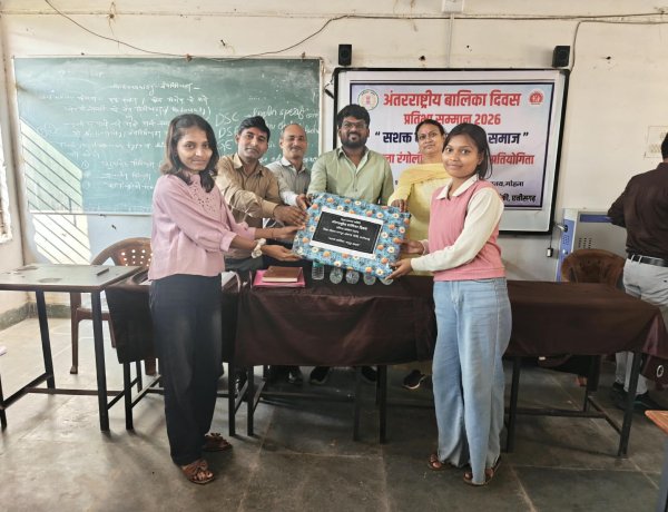 *राष्ट्रीय मानसिक स्वास्थ्य कार्यक्रम के तहत महाविद्यालय के छात्र-छात्राओं को दी गई  जानकारी*