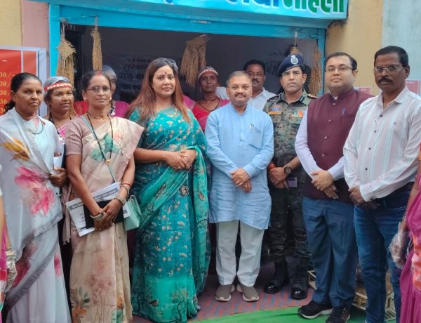 *ज्योति स्वस्थ सहायता समूह ने की नई शुरुआत, अनावरण कार्यक्रम में सम्मिलित हुए सांसद संतोष पांडे*