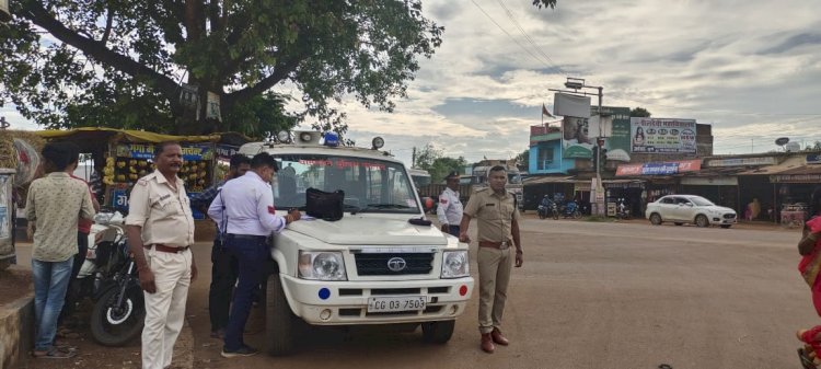 बालोद जिला पुलिस अधीक्षक के निर्देश पर यातायात जागरूकता अभियान चलाने के साथ-साथ किया गया चालानी कार्यवाही।