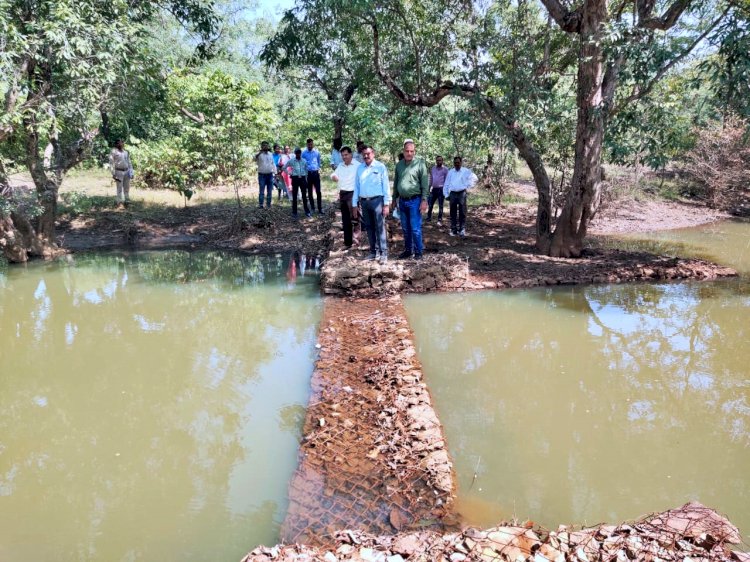 जल शक्ति अभियान: भारत सरकार के नोडल अधिकारियों ने किया जलग्रहण क्षेत्रों का निरीक्षण