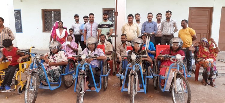 कलेक्टर कुलदीप शर्मा के मार्गदर्शन में समाज कल्याण विभाग द्वारा दल्लीराजहरा में किया गया सहायक उपकरण वितरण शिविर का आयोजन