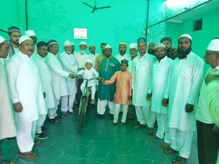 रायपुर में अयोजित ऑल मुस्लिम वेलफेयर फाउंडेशन के प्रदेशस्तरीय अज़ान कॉन्पिटिशन में बालोद के यावर मिर्ज़ा ने हासिल किया प्रथम स्थान, मुस्लिम समाज बालोद ने किया सम्मान