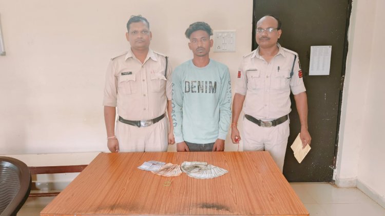  थाना बालोद पुलिस के द्वारा 48 धण्टे में पकड़ा अज्ञात चोर को।   आरोपी से नगदी 27000 रू. को किया गया जप्त।   आरोपी अपने शौक को पुरा करने के लिया करता था चोरी।