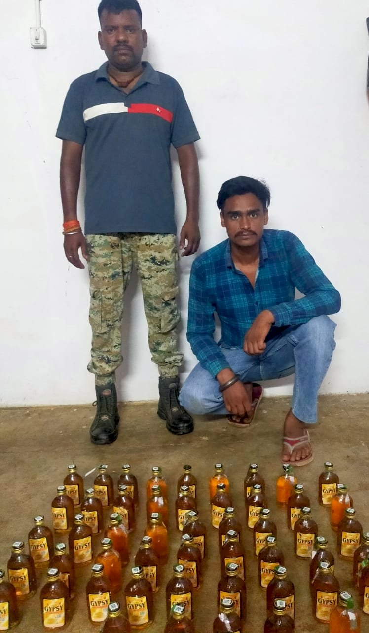 पुलिस चौकी तुमडी बोड द्वारा शराब कोचियों के विरूध्द कार्यवाही