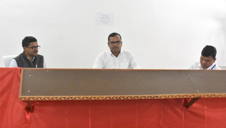 विधानसभा आम निर्वाचन 2023 सामान्य प्रेक्षक केशवेंद्र कुमार ने किया नाम निर्देशन पत्रों के संवीक्षा के कार्य का अवलोकन