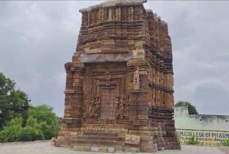 छत्‍तीसगढ़ का एक अनोखा अधूरा मंदिर, न भगवान की मूर्ति और न ही श्रद्धालु करते हैं पूजा, ये है मान्यता